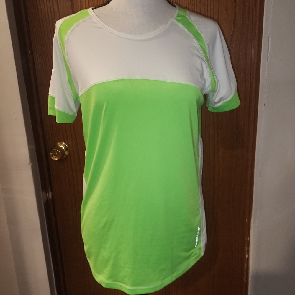 Brooks For WomenGreen and White Relaxed Short Sleeve Shirt L